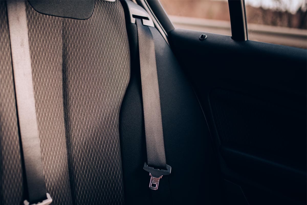 Wear a Seatbelt | Milwaukee Police Department